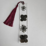Flower bookmarks
