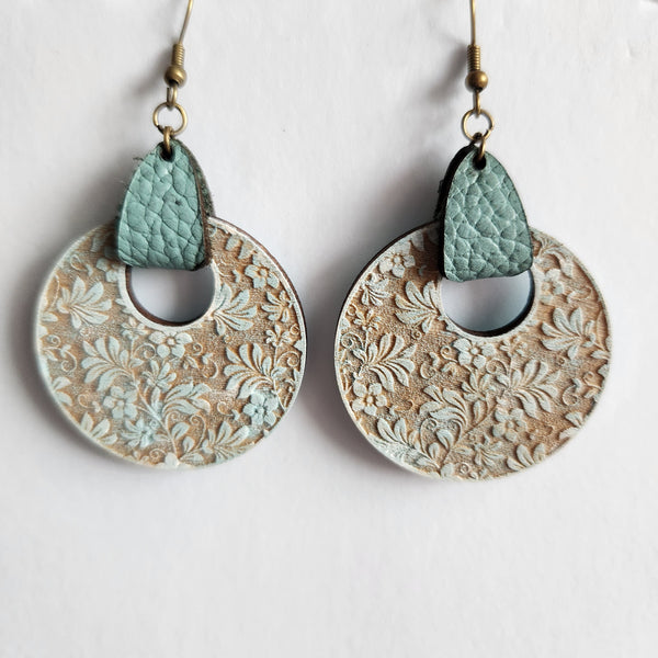 Wood and floral earrings