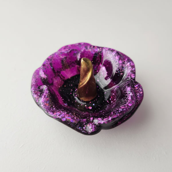Handmade purple resin hibiscus flower ring holder by Blue Bourbon Designs