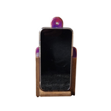 how a phone holder looks with phone being displayed